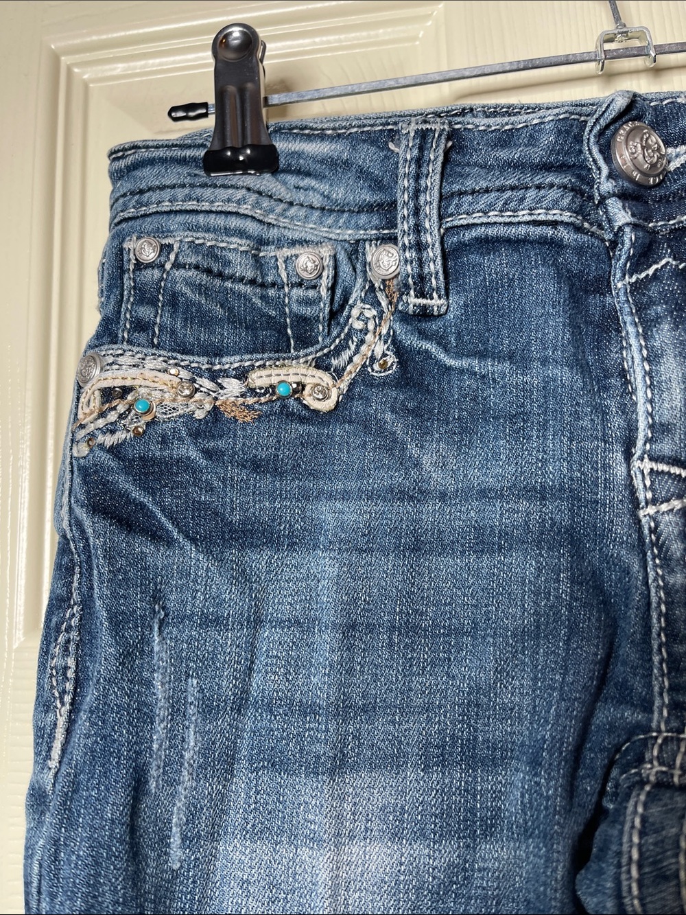 Grace in LA Blue Embroidered Flare Jeans with Rhinestone Cross Pockets - Picture 6 of 10